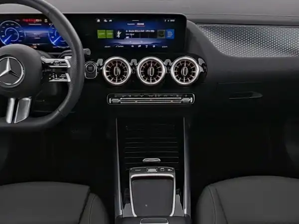 MERCEDES-BENZ EQA 250+ (6/14)