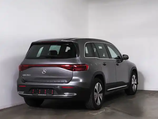 MERCEDES-BENZ EQB 250+ (3/14)