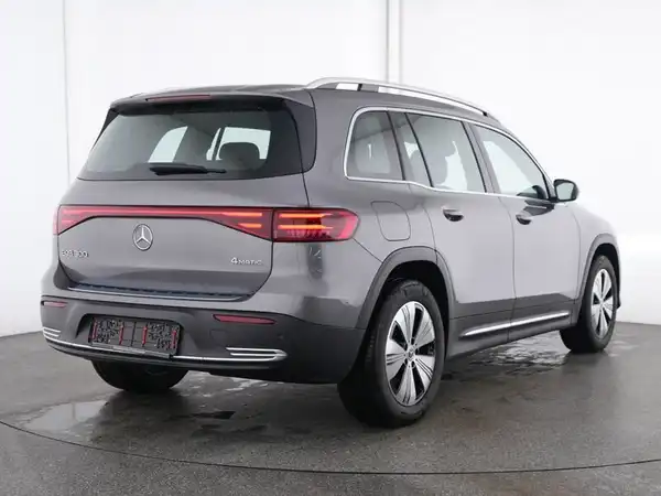 MERCEDES-BENZ EQB 300 (3/13)