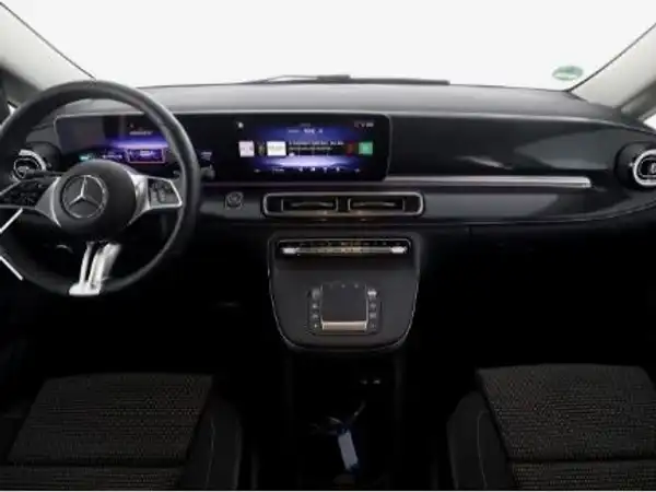 MERCEDES-BENZ EQV 300 (6/12)