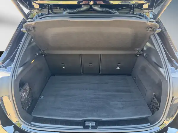 MERCEDES-BENZ GLA 180 (12/15)