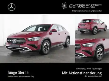 MERCEDES-BENZ GLA 200 (1/13)