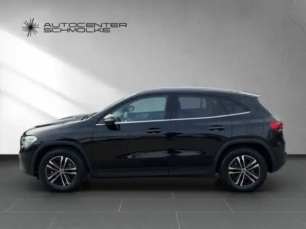 MERCEDES-BENZ GLA 200 (3/15)
