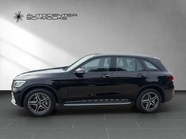MERCEDES-BENZ GLC 300 d (3/15)