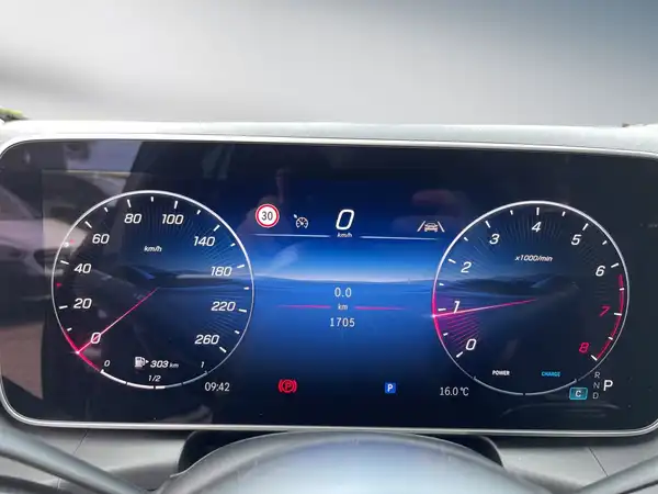 MERCEDES-BENZ GLC 200 (12/15)