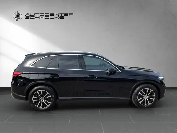 MERCEDES-BENZ GLC 200 (7/15)