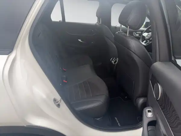 MERCEDES-BENZ GLC 220 d (12/15)