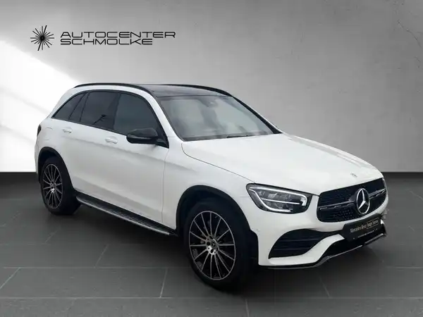 MERCEDES-BENZ GLC 220 d (8/15)