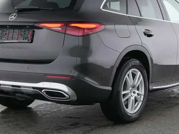 MERCEDES-BENZ GLC 220 d (5/13)