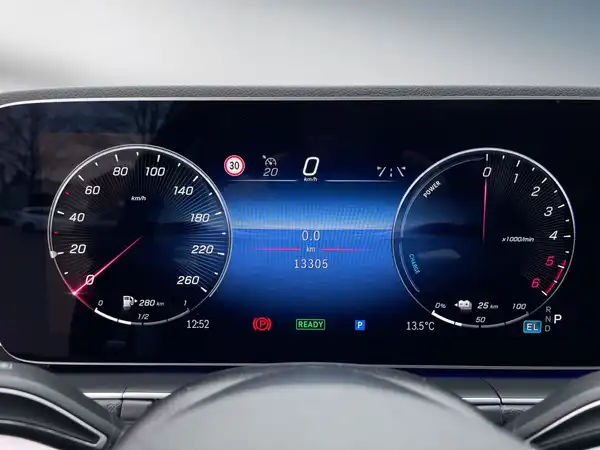 MERCEDES-BENZ GLE 350 de (12/15)