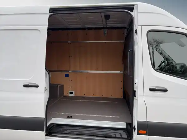 MERCEDES-BENZ SPRINTER (10/15)