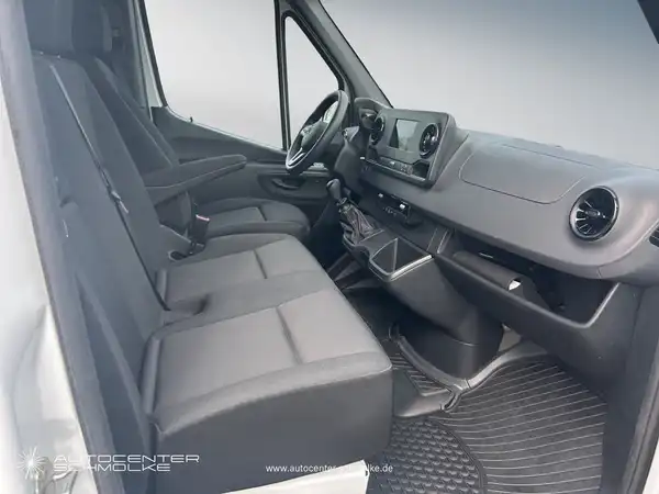 MERCEDES-BENZ SPRINTER (11/15)