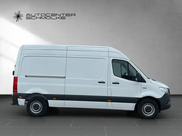 MERCEDES-BENZ SPRINTER (7/15)