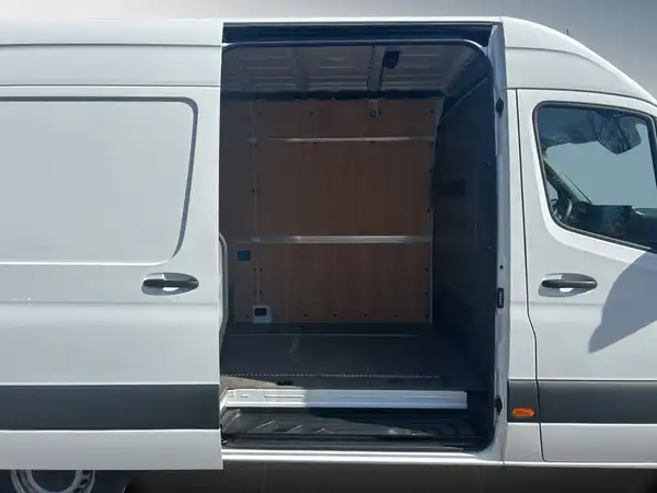 MERCEDES-BENZ SPRINTER (10/15)