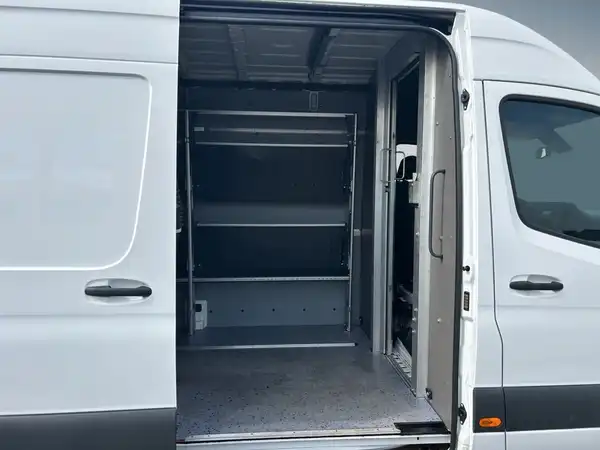MERCEDES-BENZ SPRINTER (10/15)