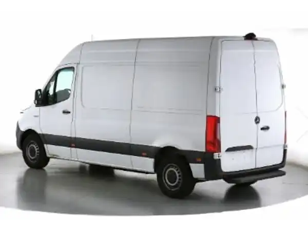 MERCEDES-BENZ SPRINTER (3/7)