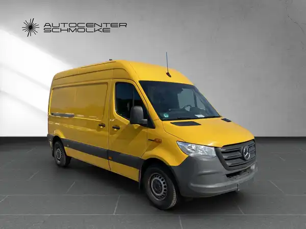 MERCEDES-BENZ E-SPRINTER 312 (8/15)