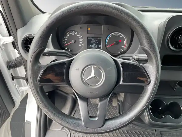 MERCEDES-BENZ E-SPRINTER 312 (11/15)