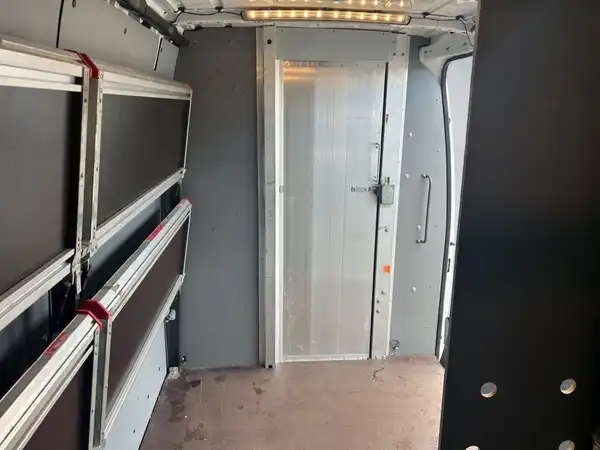 MERCEDES-BENZ SPRINTER (12/15)