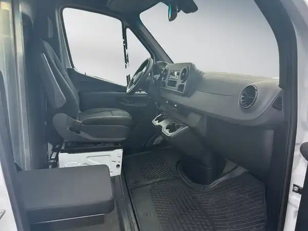 MERCEDES-BENZ SPRINTER (10/15)
