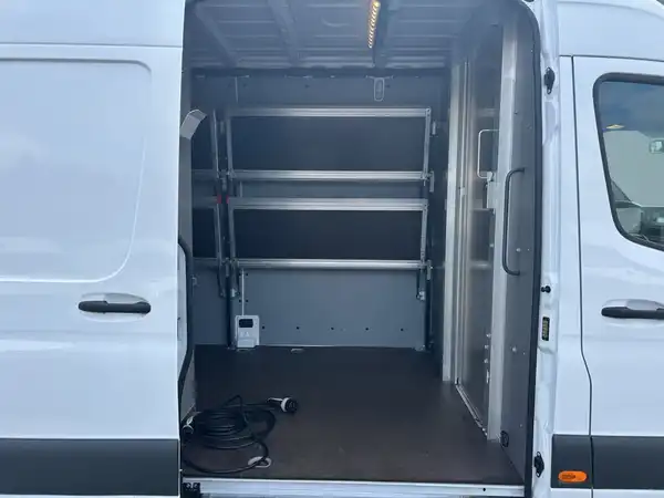 MERCEDES-BENZ SPRINTER (10/15)