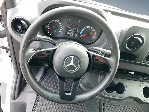 MERCEDES-BENZ SPRINTER (10/15)