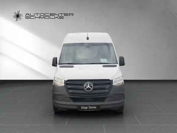 MERCEDES-BENZ E-SPRINTER 312 (8/15)