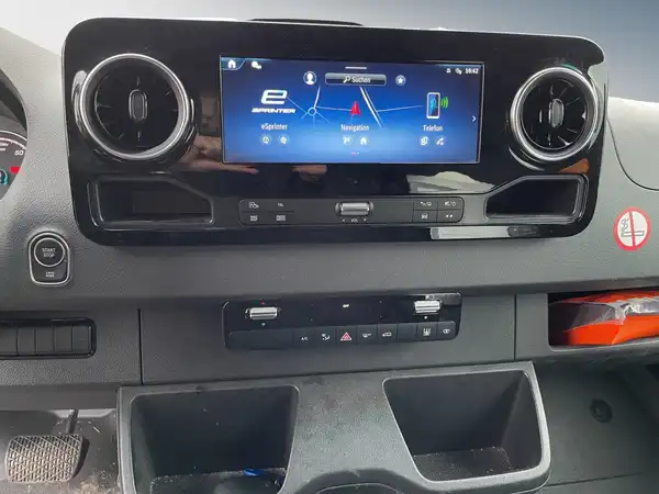 MERCEDES-BENZ SPRINTER (9/15)