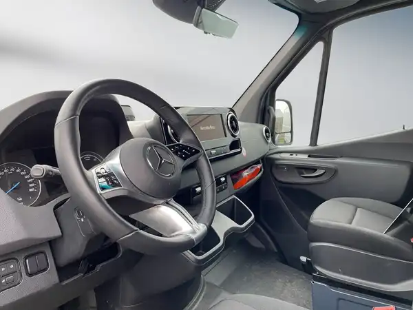 MERCEDES-BENZ SPRINTER (10/15)