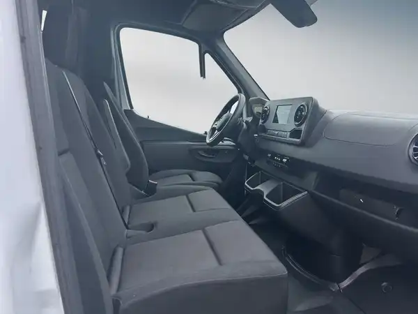MERCEDES-BENZ SPRINTER (7/15)
