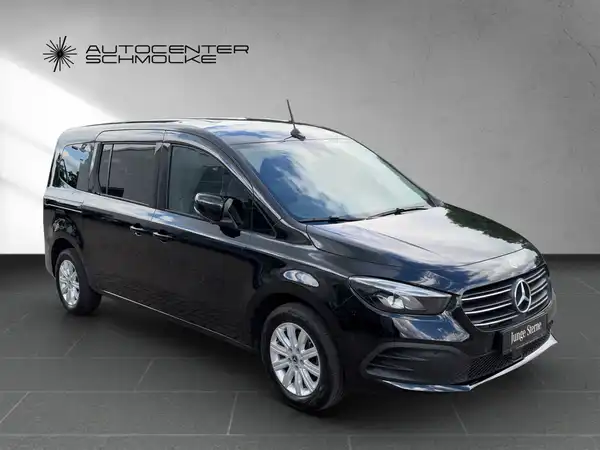 MERCEDES-BENZ T 180 (8/15)