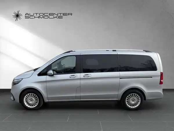 MERCEDES-BENZ V 220 (3/15)