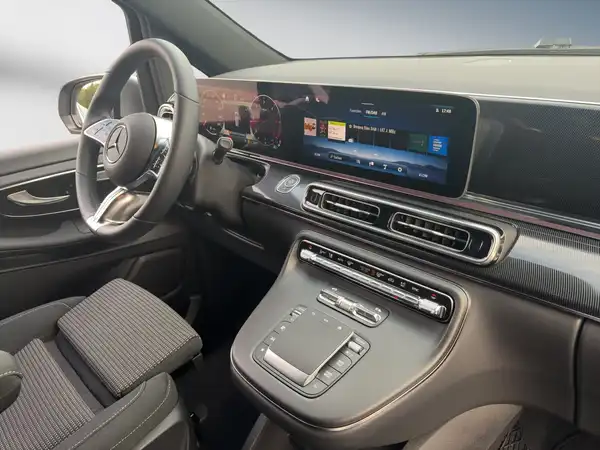 MERCEDES-BENZ V 300 d (11/15)