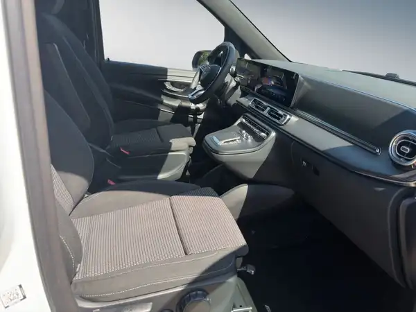 MERCEDES-BENZ V 250 d (10/15)