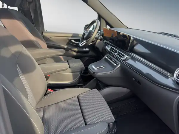 MERCEDES-BENZ V 250 d (10/15)