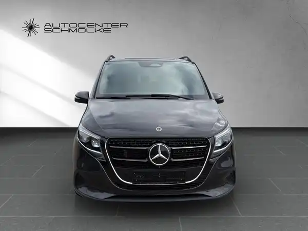 MERCEDES-BENZ V 220 (9/15)