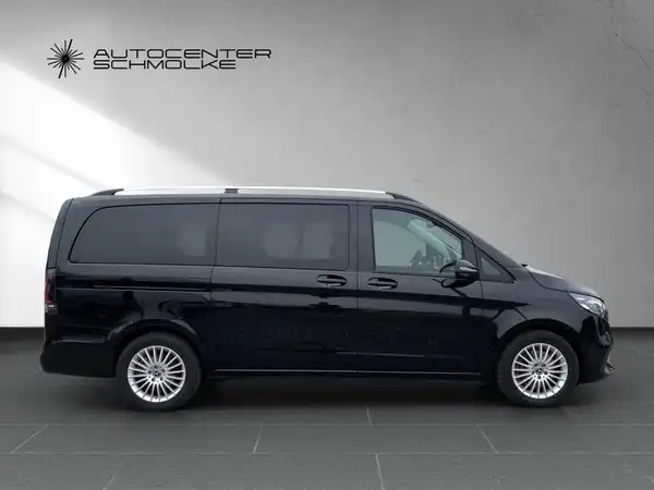 MERCEDES-BENZ V 220 (7/15)