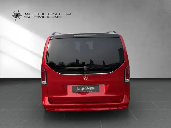 MERCEDES-BENZ V 220 (5/15)