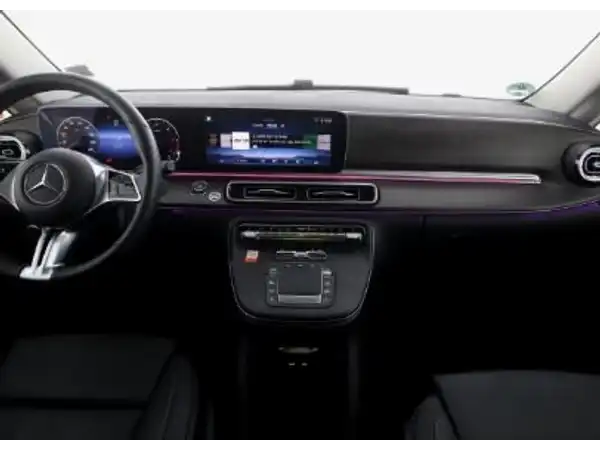 MERCEDES-BENZ V 300 d (7/13)