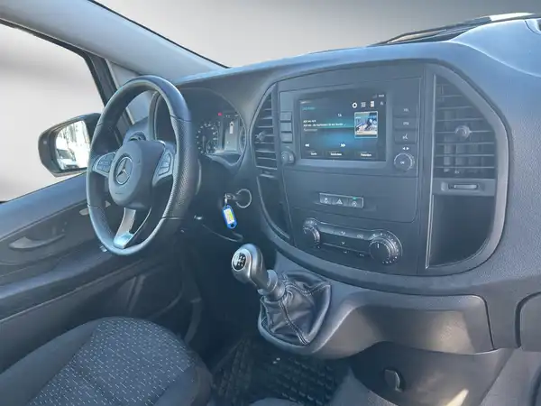 MERCEDES-BENZ VITO (11/15)