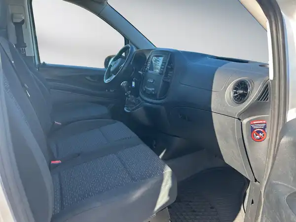 MERCEDES-BENZ VITO (10/15)