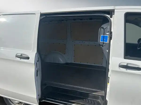 MERCEDES-BENZ VITO (10/15)