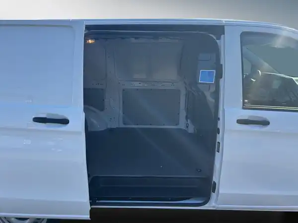 MERCEDES-BENZ VITO (10/15)