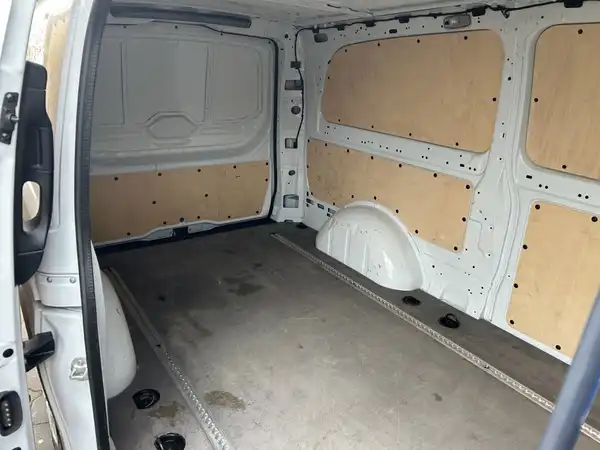 MERCEDES-BENZ VITO (7/15)