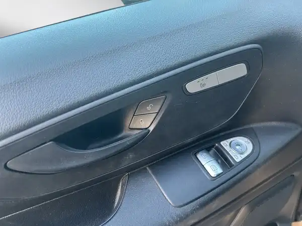 MERCEDES-BENZ VITO (12/15)