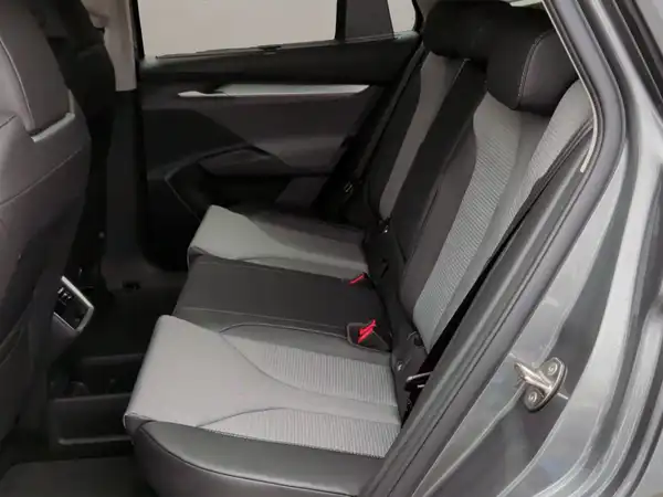 ŠKODA ENYAQ (12/15)