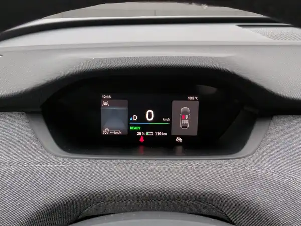 ŠKODA ENYAQ (10/15)