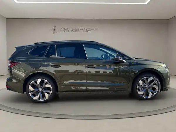 ŠKODA ENYAQ RS (7/15)