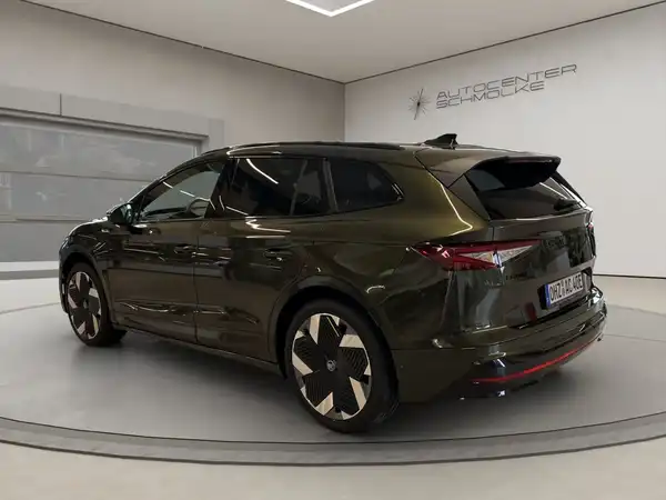 ŠKODA ENYAQ RS (4/15)