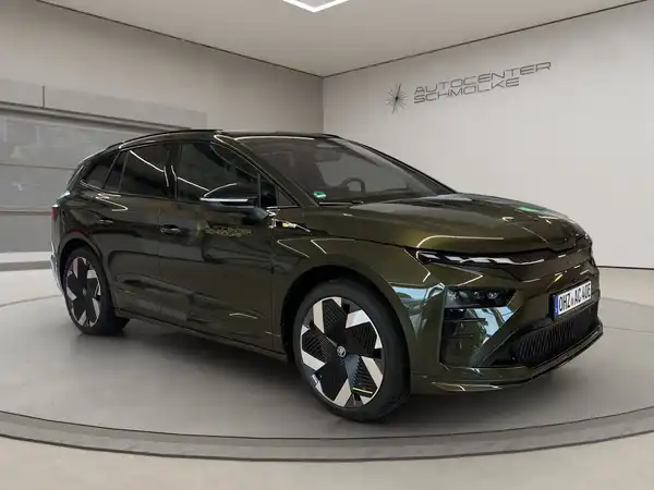 ŠKODA ENYAQ RS (8/15)